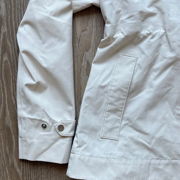 Athleta Rain Jacket - Picture 5 of 8